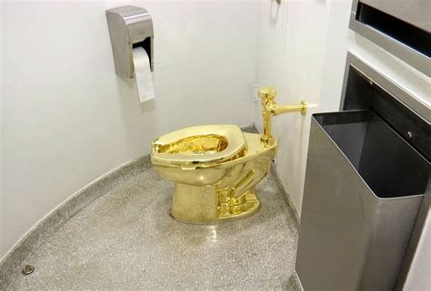 4 men charged in theft of golden toilet from Churchill’s birthplace. It’s an artwork titled America